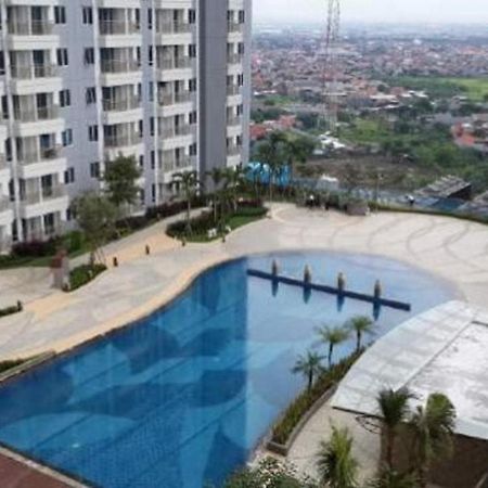 Cosmy Orchard Apartment Surabaya Exterior foto