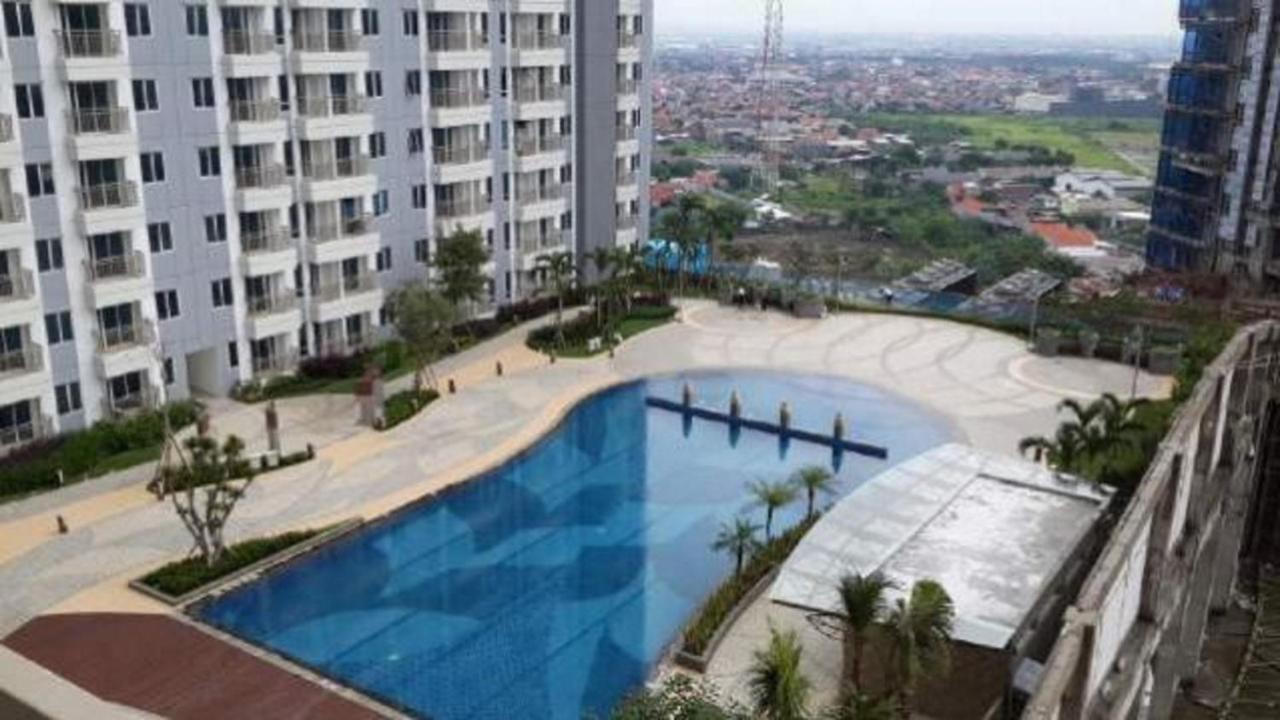 Cosmy Orchard Apartment Surabaya Exterior foto